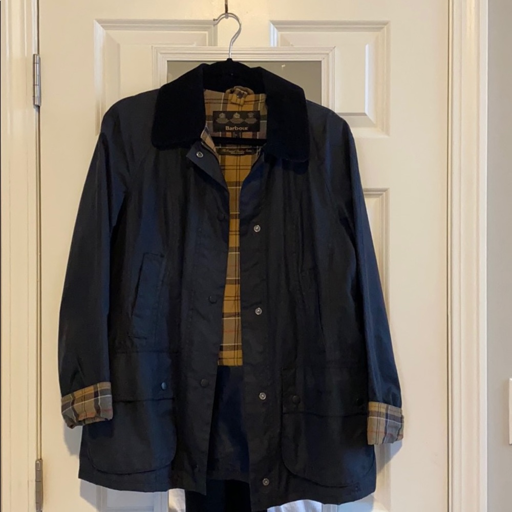 Barbour Beadnell Wax Jacket (GREAT CONDITION)